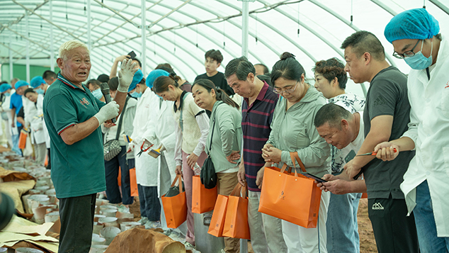 芝人堂承办第五届“泰山论菌”灵芝药食同源产业发展会议(图12) DSC02500.jpg